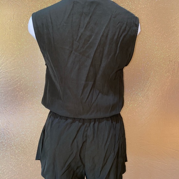 ARMY GREEN ROMPER - Picture 3 of 4